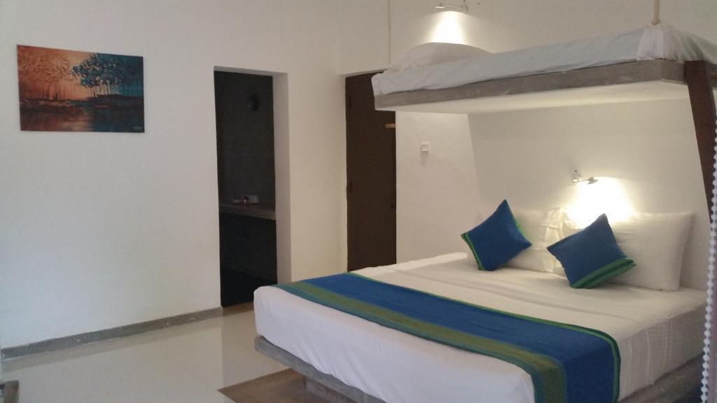 Kutumbaya Apartamento Anuradhapura Exterior foto